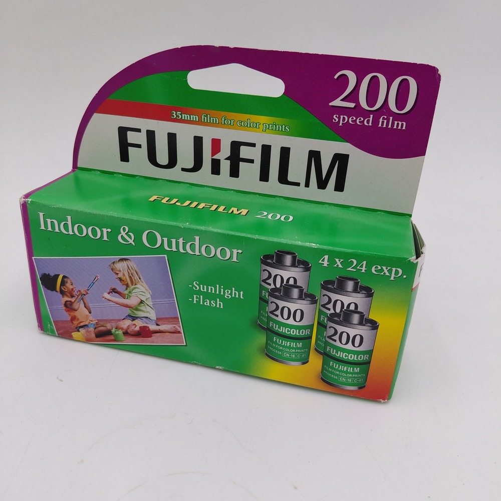 NOS Fujifilm 200 Speed 35mm Color Print Film 4 Pack 24 Exp Expired 2010 Sealed
